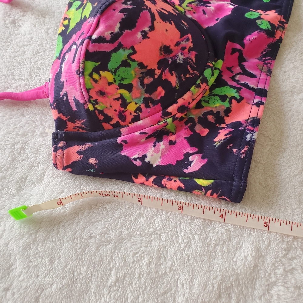 ๐HP๐ dELiA's | Floral Midkini Swim Top Like New - Picture 6 of 8